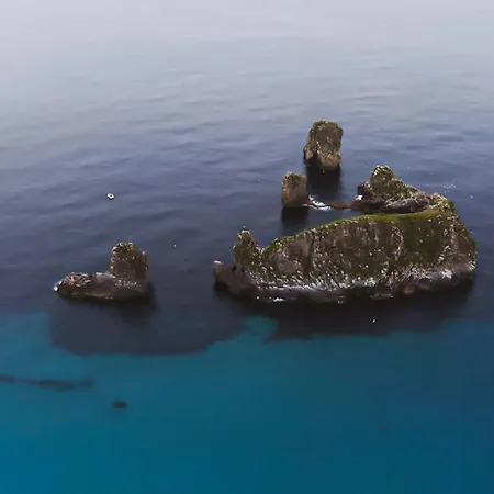 Camino Al Cuera 公寓